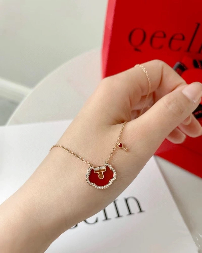 Qeelin Necklaces Upgraded 208443