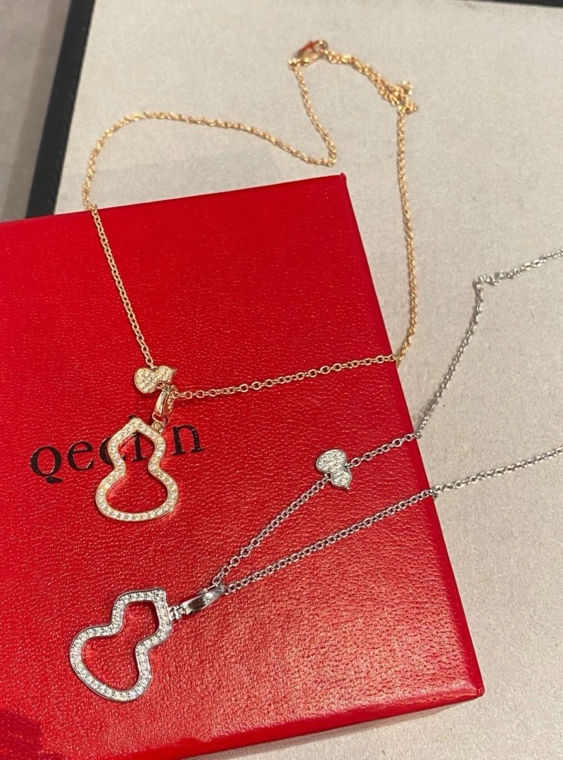 StreetReady Qeelin Necklaces 207776