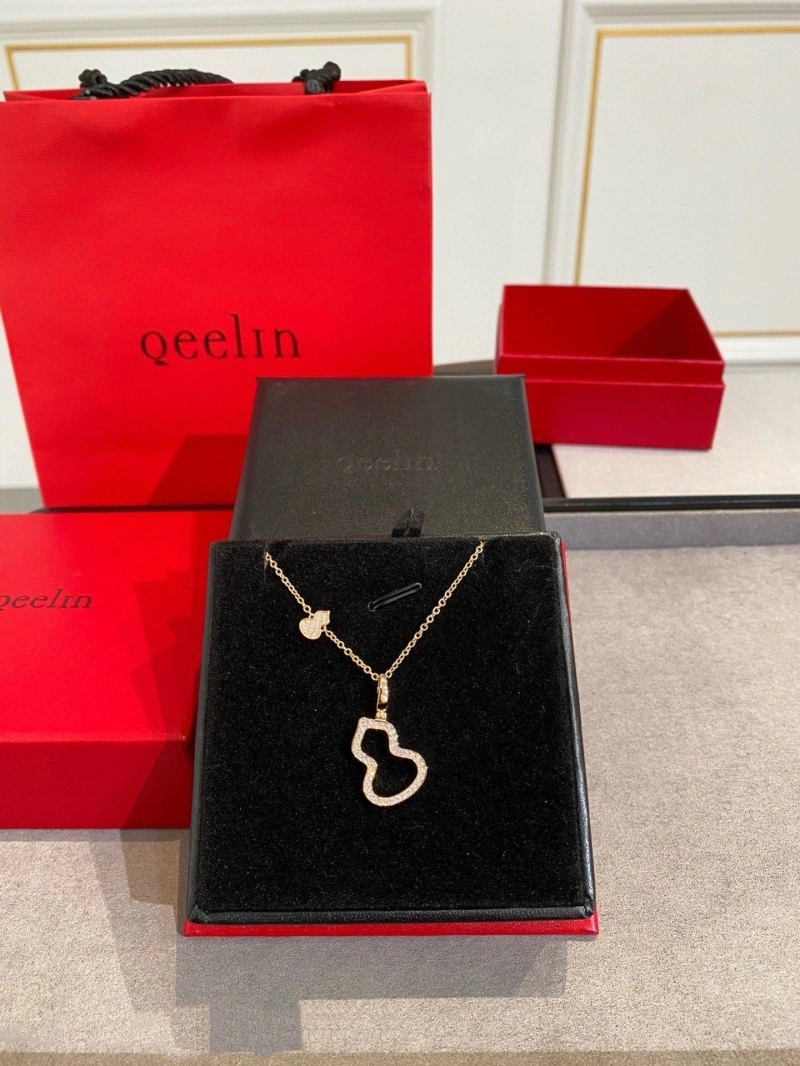 StreetReady Qeelin Necklaces 207776