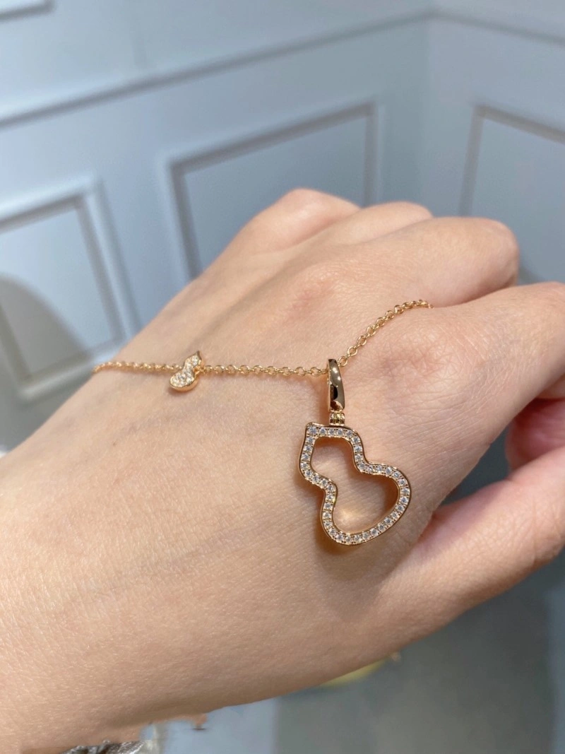 StreetReady Qeelin Necklaces 207776