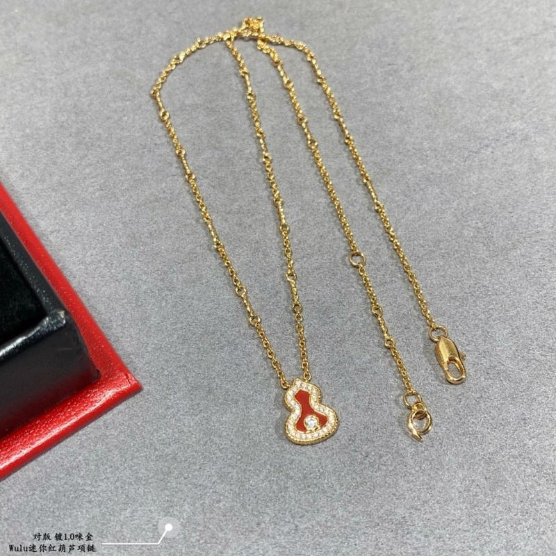 Qeelin Necklaces Cozy 207763