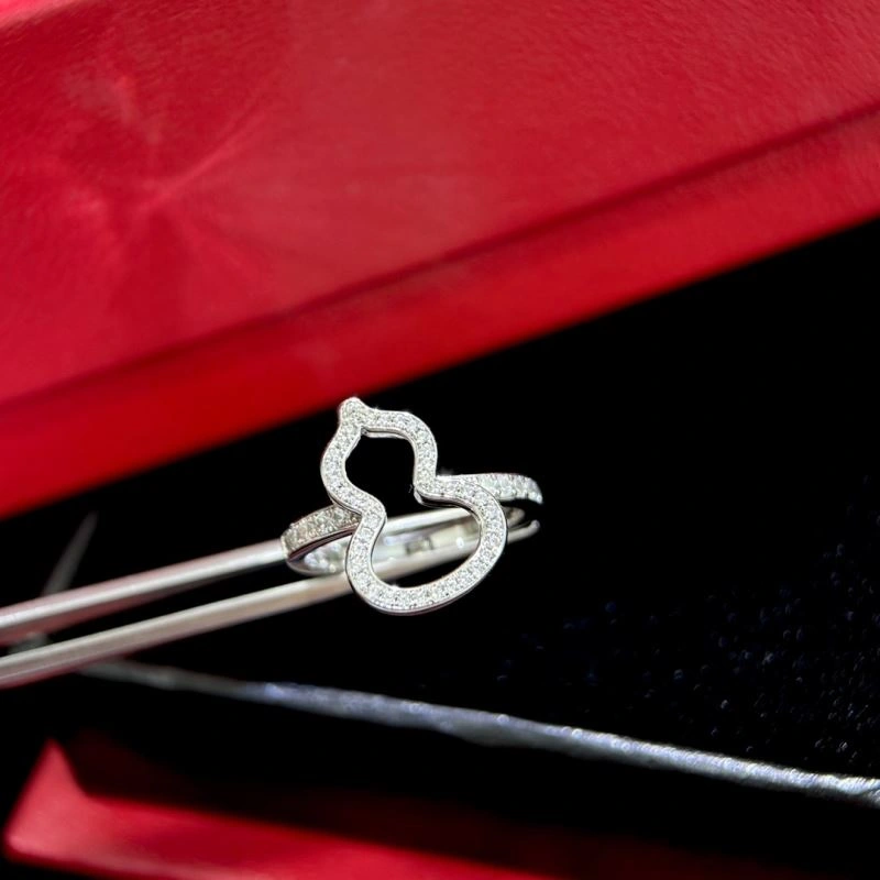 Contemporary Qeelin Rings 212829