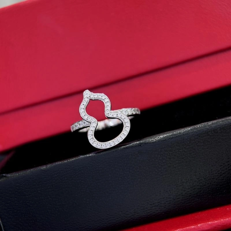 Contemporary Qeelin Rings 212829