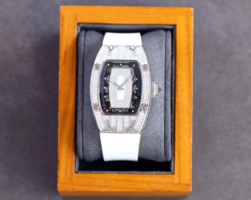 Sporty RICHARD MILLE Watches 199032