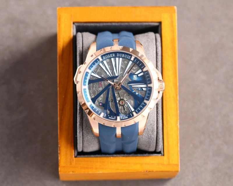ROGER DUBUIS Watches RelaxedFit 199096