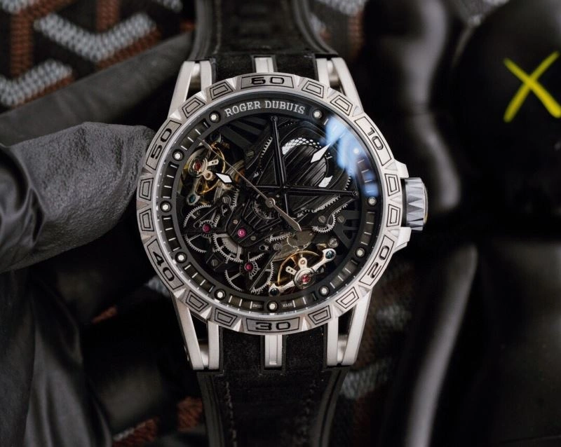 Sustainable ROGER DUBUIS Watches 199080