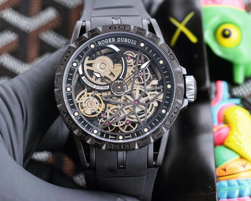 Sophisticated ROGER DUBUIS Watches 199074