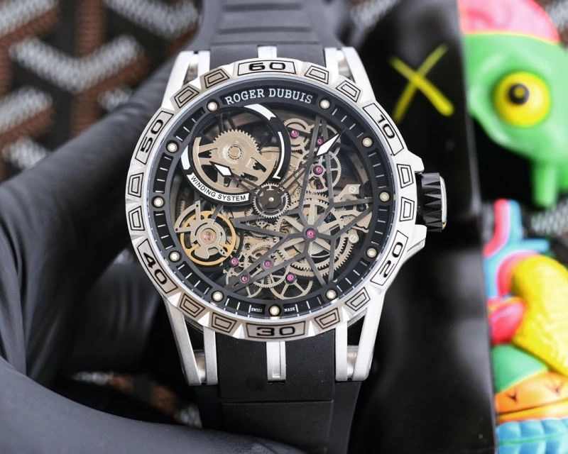 Sophisticated ROGER DUBUIS Watches 199074
