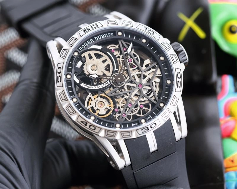 Sophisticated ROGER DUBUIS Watches 199074