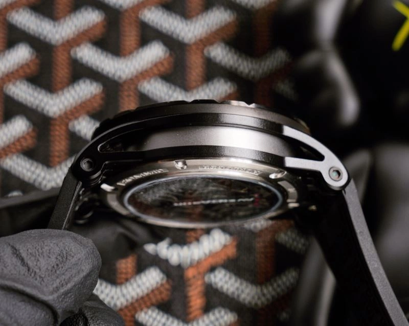 ROGER DUBUIS Watches Colorful 199068
