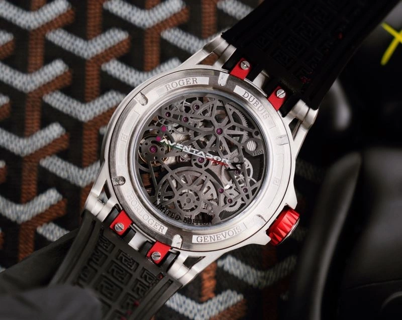 Effortless ROGER DUBUIS Watches 199065