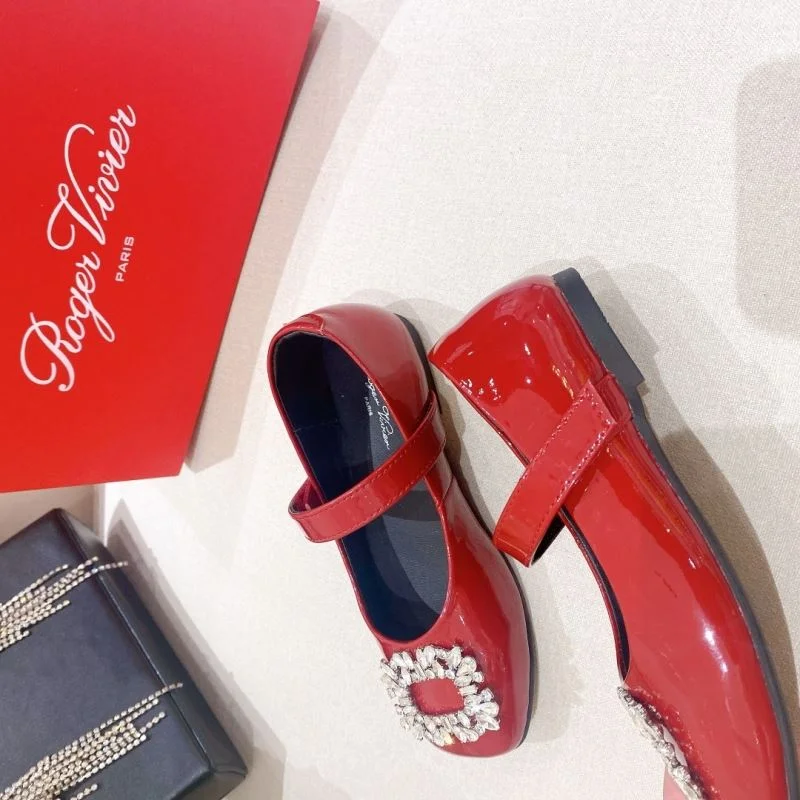 Minimalist ROGER VIVIER SHOES 30116