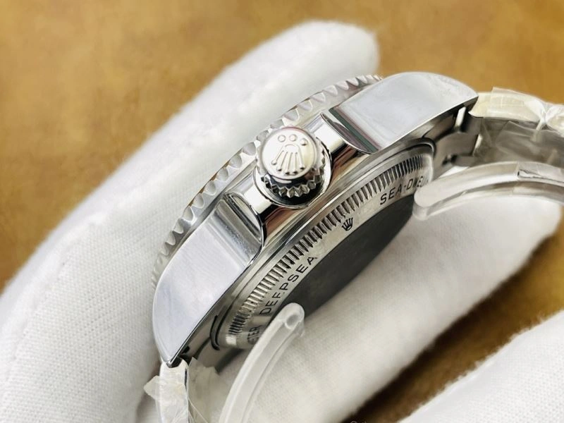 ROLEX Watches Vibrant 202432