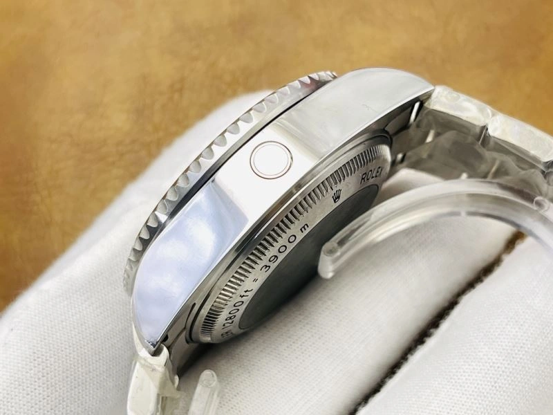 ROLEX Watches Vibrant 202432