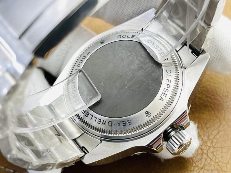 ROLEX Watches Vibrant 202432