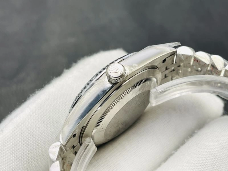 Bold ROLEX Watches 201857
