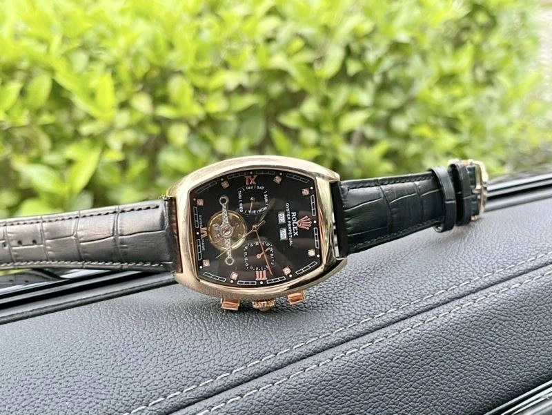Versatile ROLEX Watches 200284