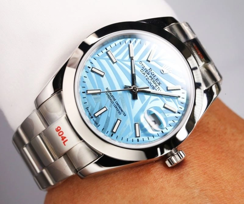 Sleek ROLEX Watches 200250