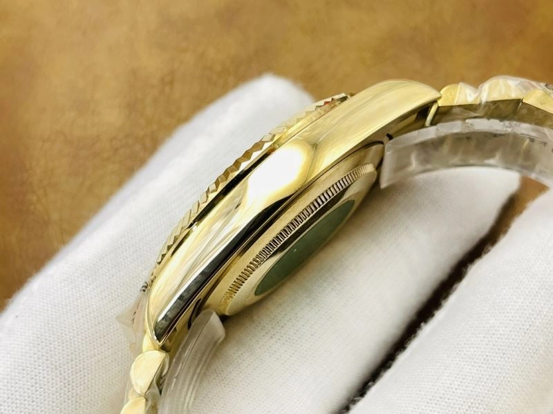 ROLEX Watches Lightweight 200240