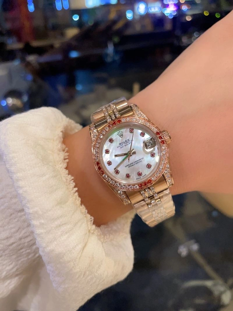 Versatile ROLEX Watches 200220