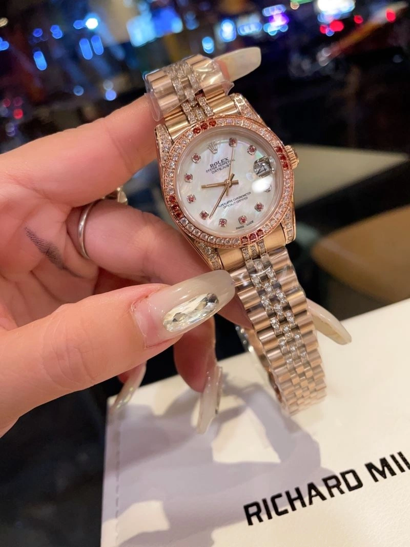 Versatile ROLEX Watches 200220