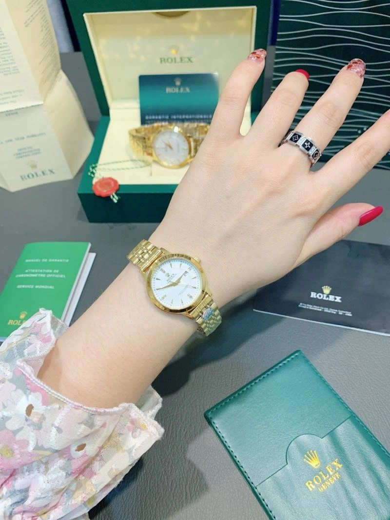 Refined ROLEX Watches 200207