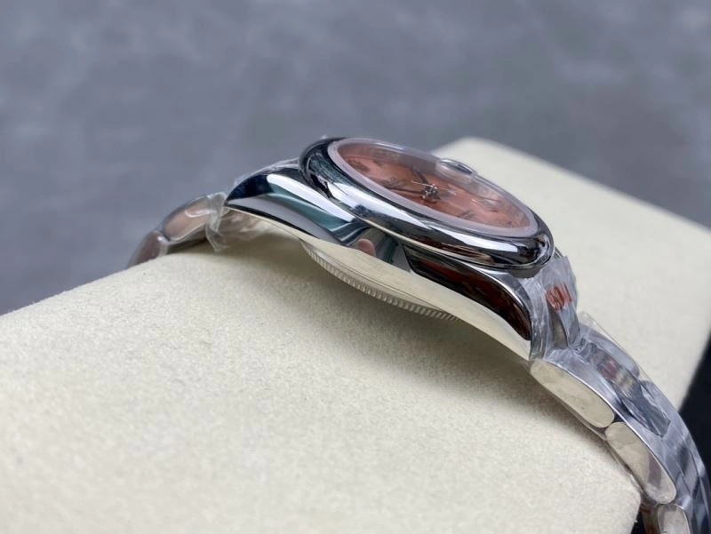 Attractive ROLEX Watches 199104
