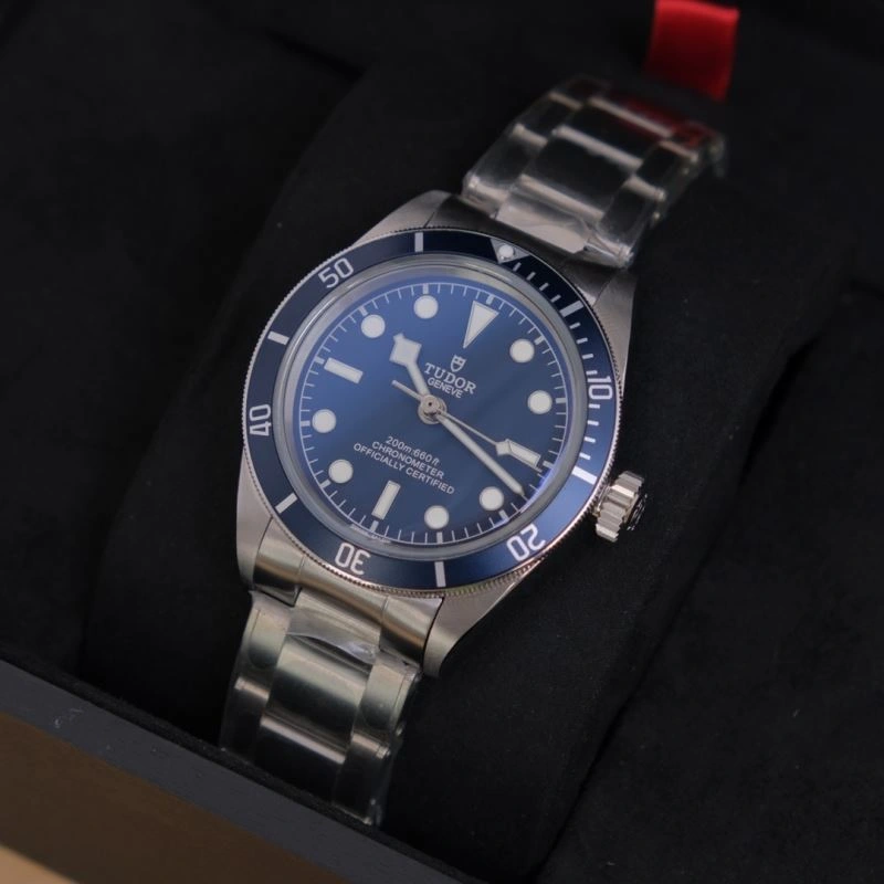 Popular ROLEX Watches 199699