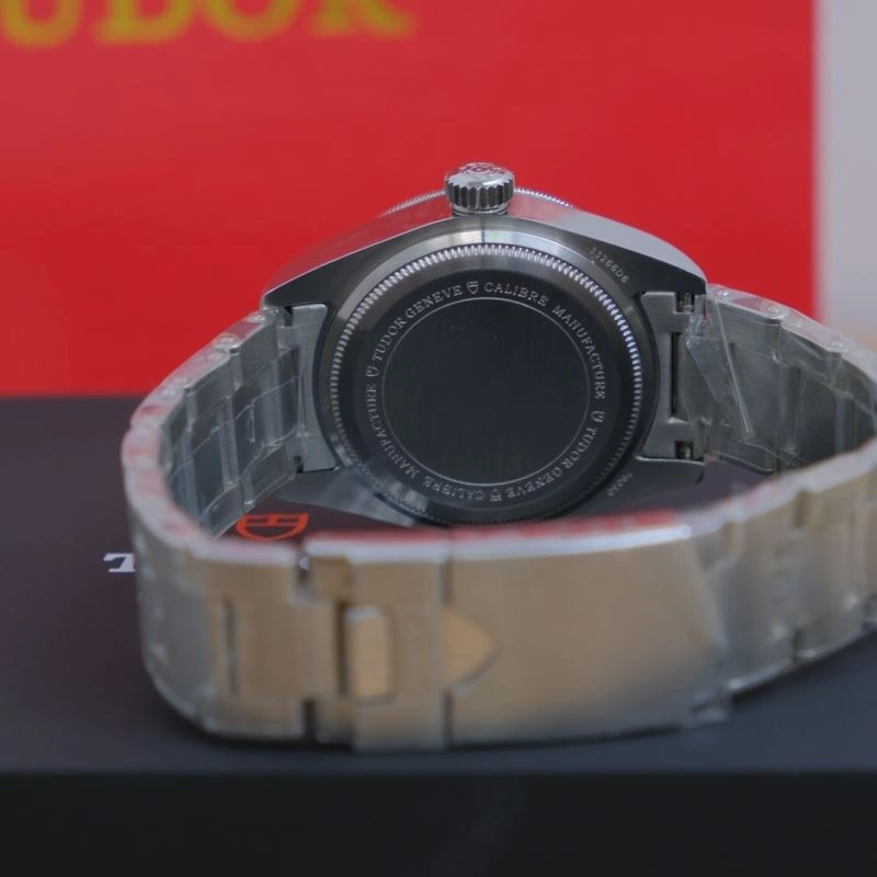 Popular ROLEX Watches 199699