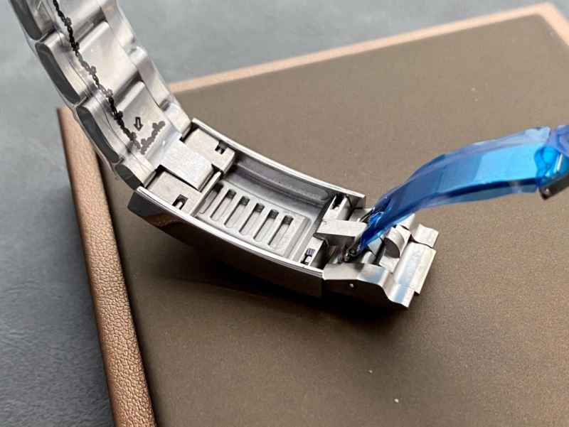 ROLEX Watches Upgraded 199579