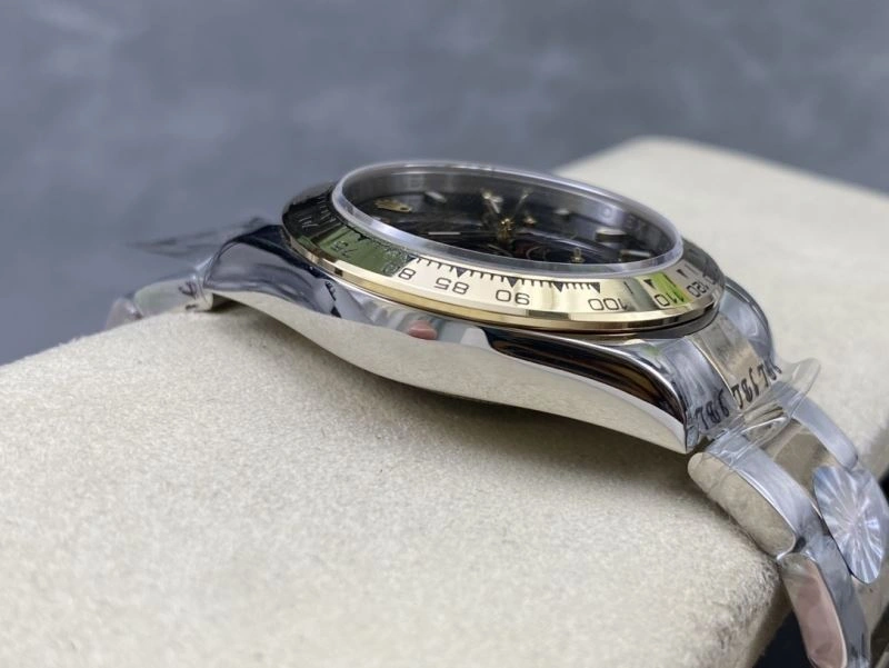 SmoothTexture ROLEX Watches 199519