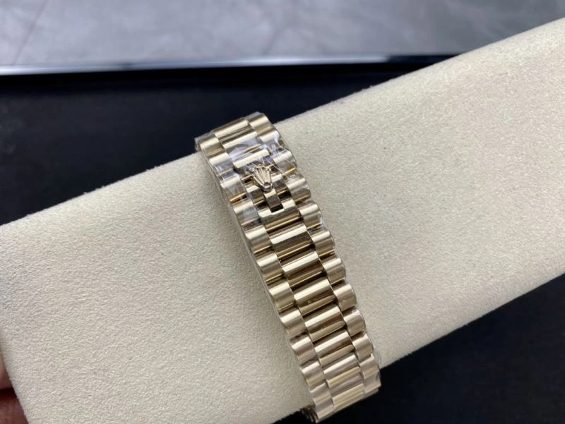 Classic ROLEX Watches 199453