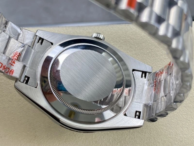 EyeCatching ROLEX Watches 199448