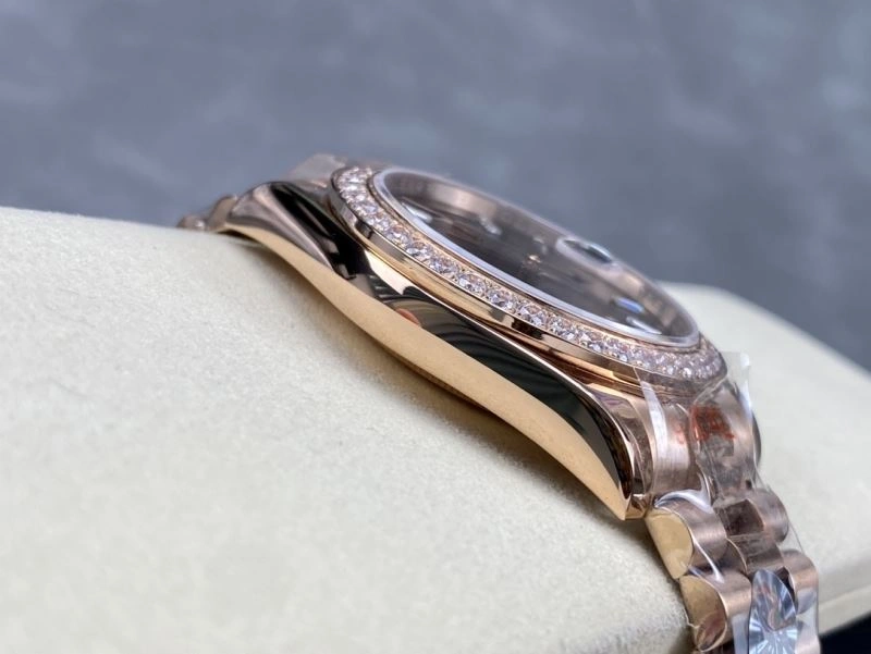 Timeless ROLEX Watches 199446