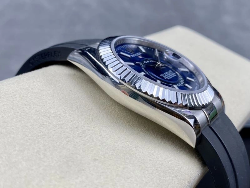 Sustainable ROLEX Watches 199401
