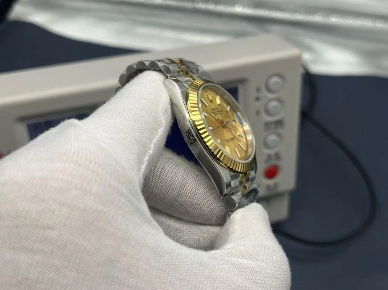 Bold ROLEX Watches 199304