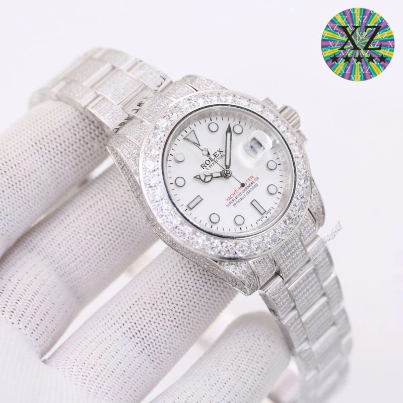 Vibrant ROLEX Watches 200828