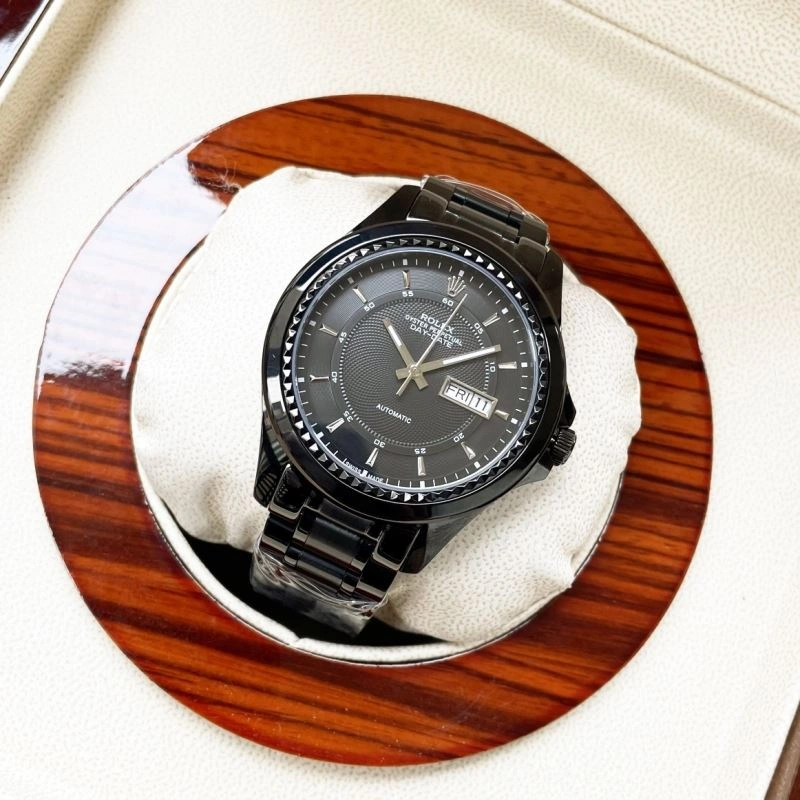 Contemporary ROLEX Watches 200649