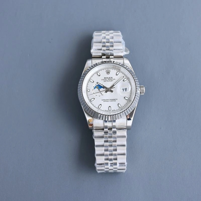 Vibrant ROLEX Watches 200567