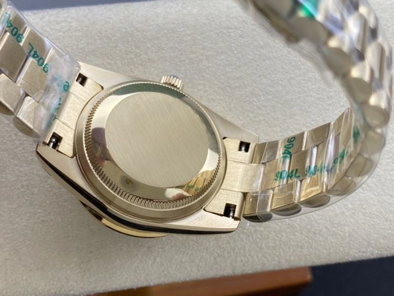 ROLEX Watches DailyWear 200408