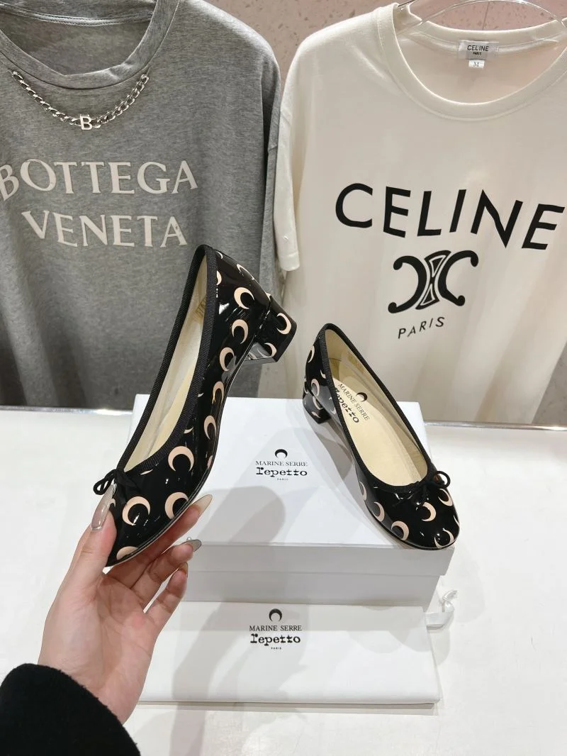Contemporary Repetto Shoes 11467
