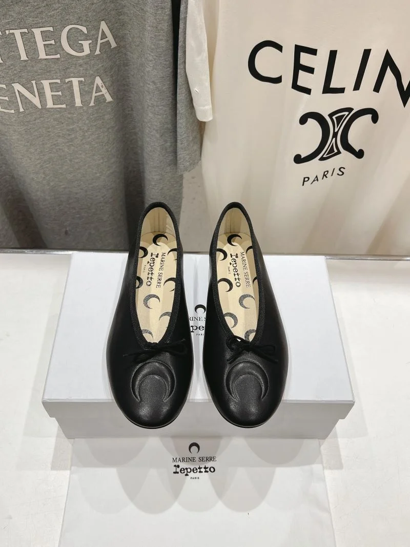 StreetReady Repetto Shoes 11460
