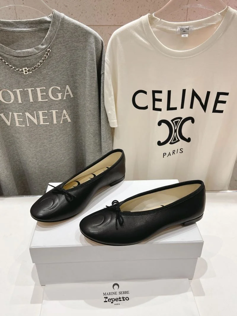StreetReady Repetto Shoes 11460