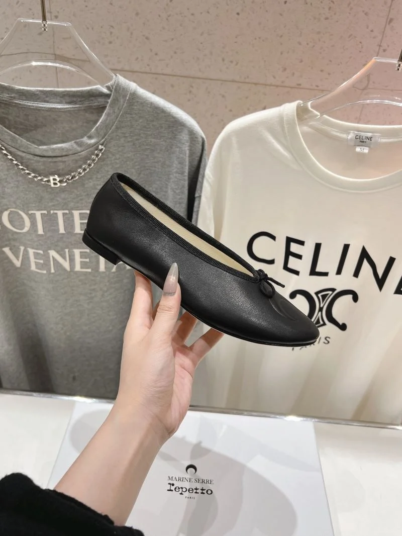 StreetReady Repetto Shoes 11460
