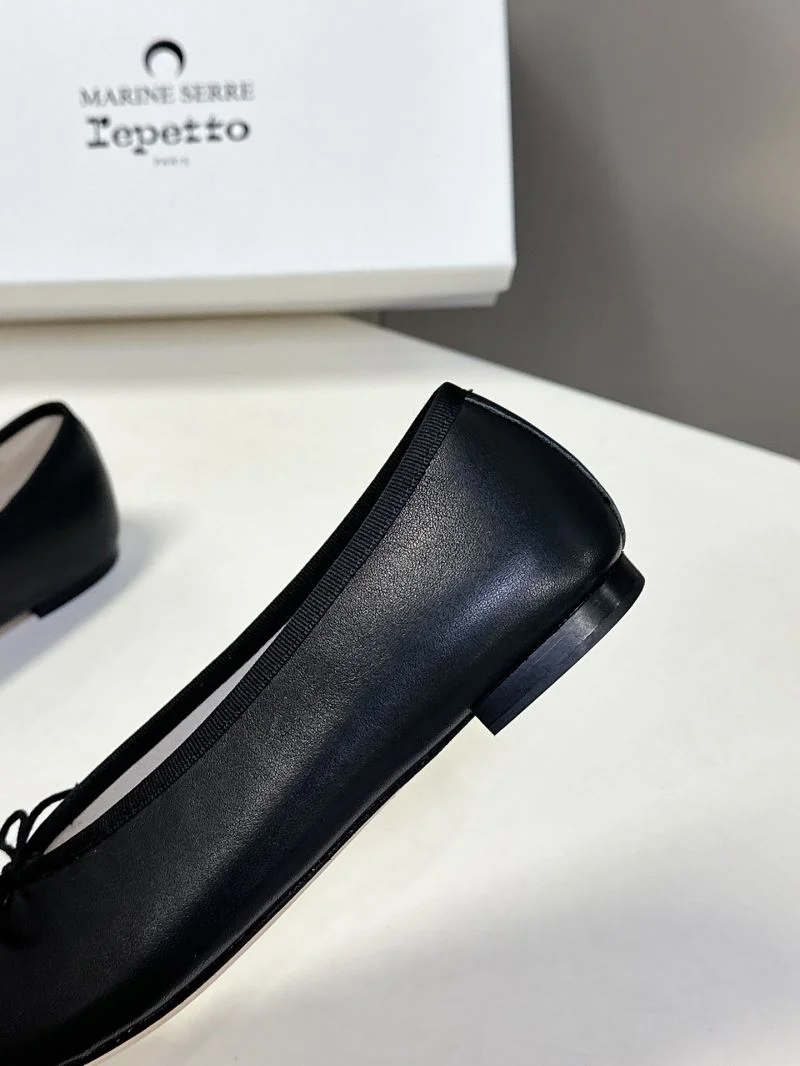 Refined Repetto Shoes 9112