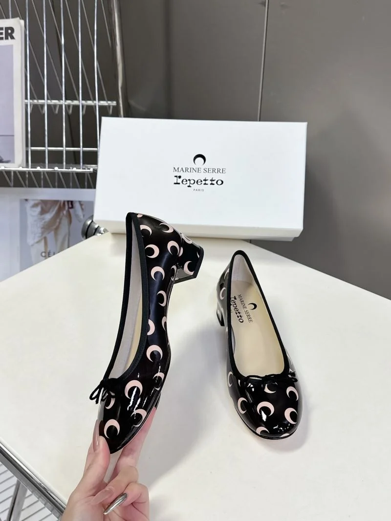 Refined Repetto Shoes 9090