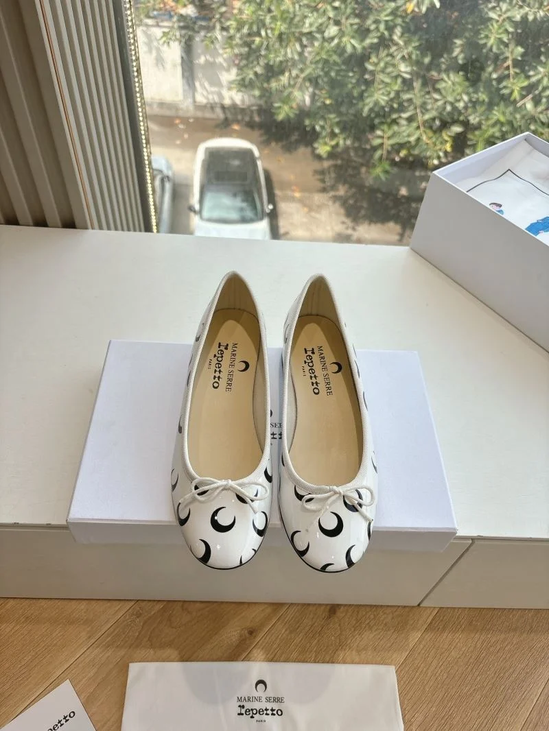 Repetto Shoes WrinkleFree 9082