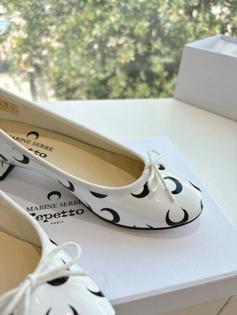 Repetto Shoes WrinkleFree 9082