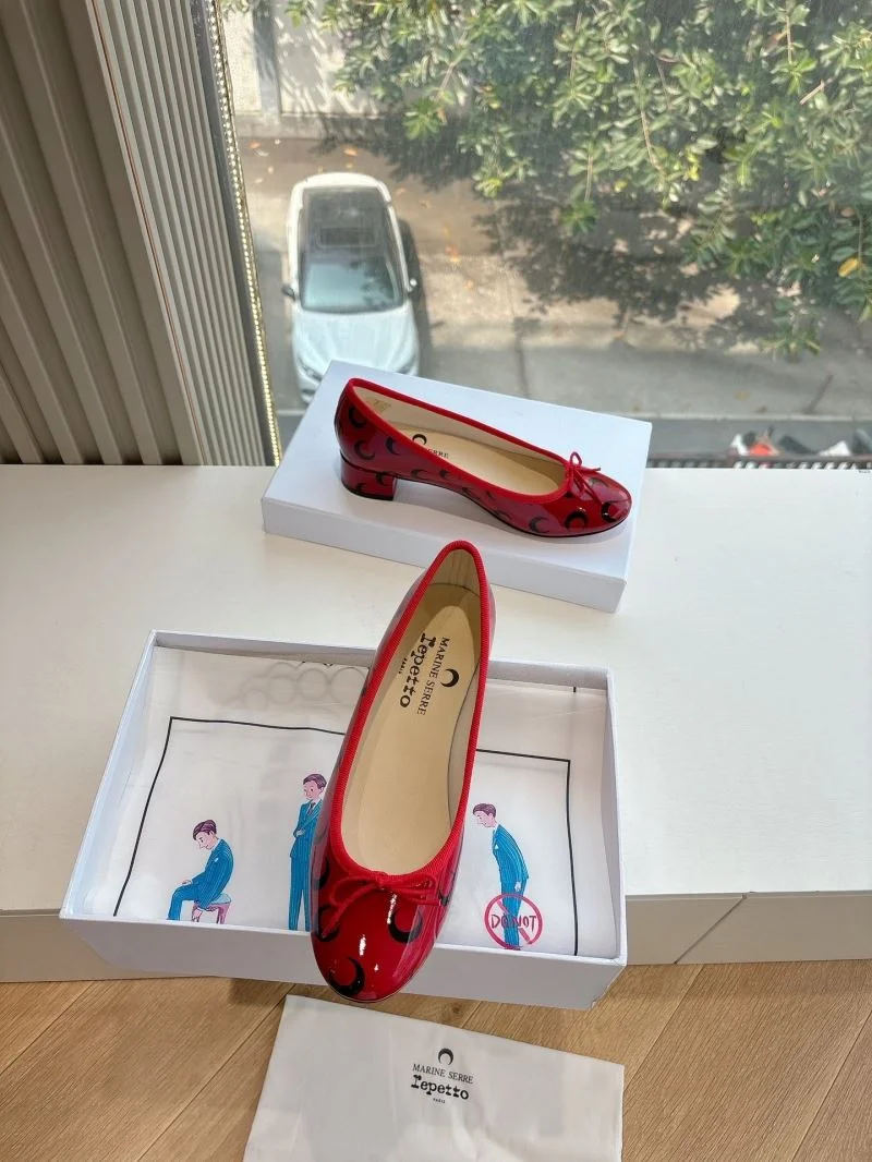 FreshLook Repetto Shoes 9085