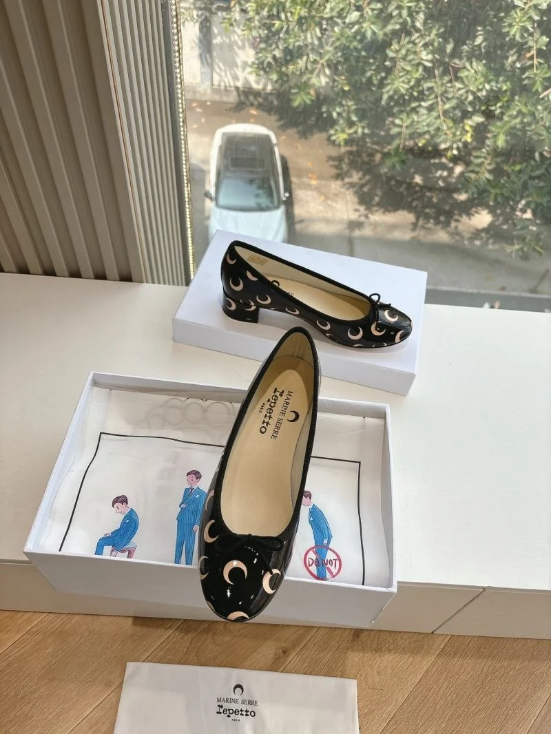 EasyMatch Repetto Shoes 9084